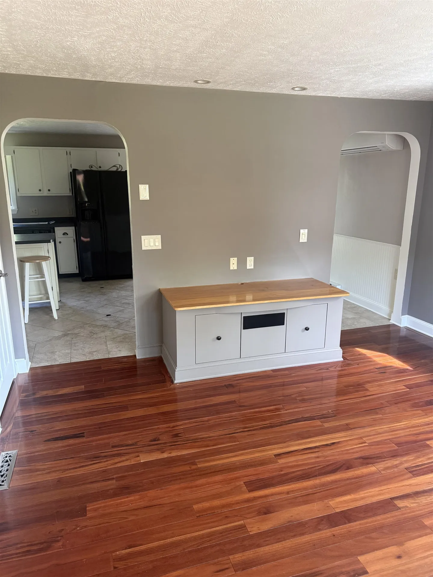 4 Rocco Drive Derry NH 03038