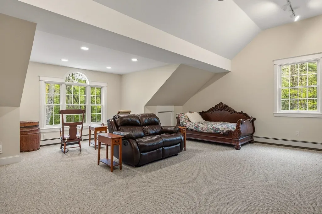51 Sandy Brook Drive Durham NH 03824