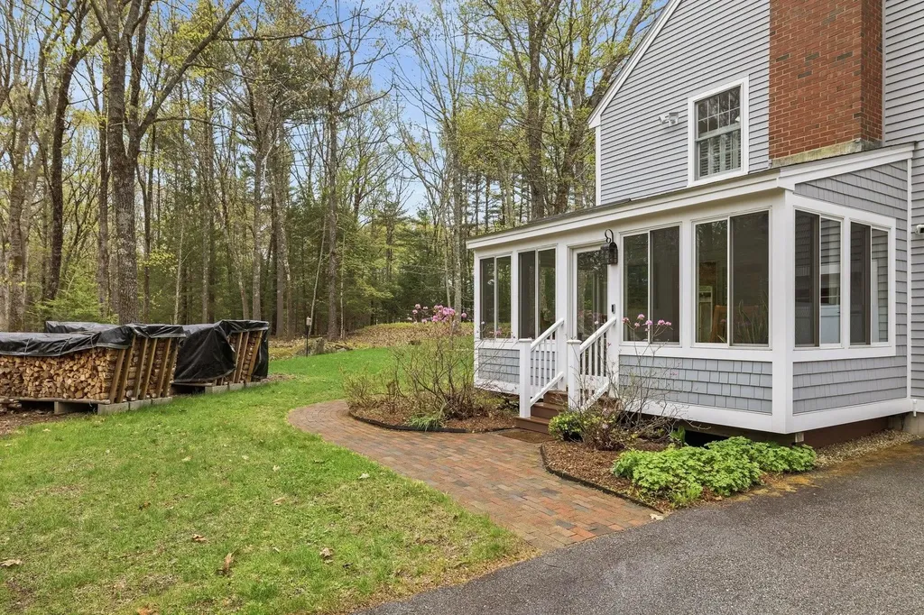 51 Sandy Brook Drive Durham NH 03824