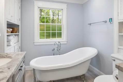 51 Sandy Brook Drive Durham NH 03824