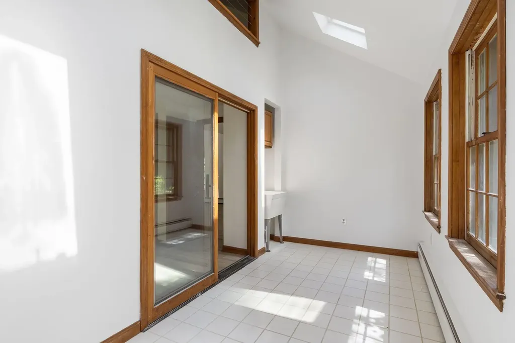 112 Gile Road Nottingham NH 03290