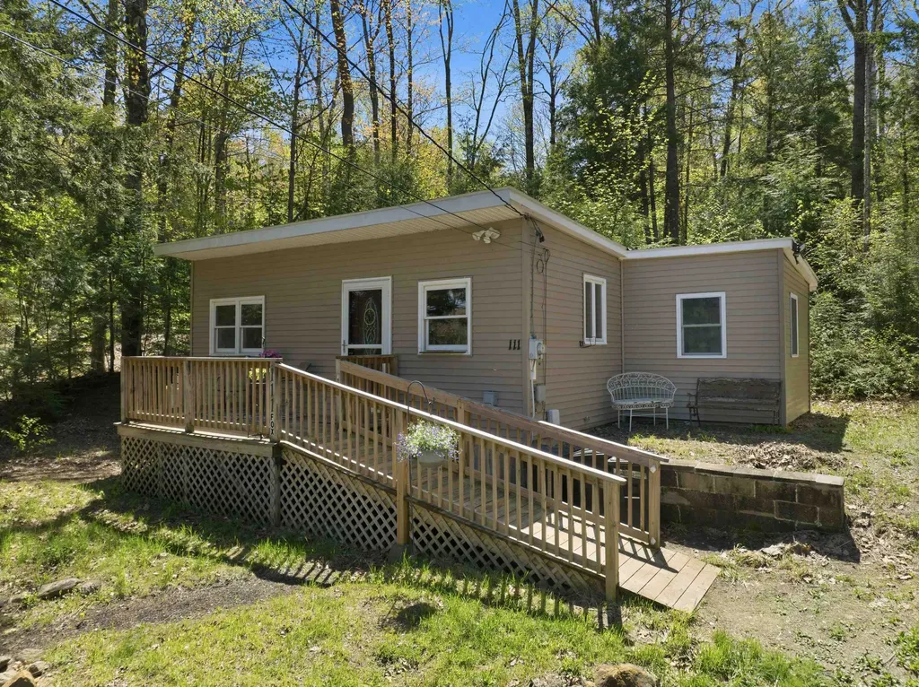 111 Fox Drive Gilmanton NH 03237