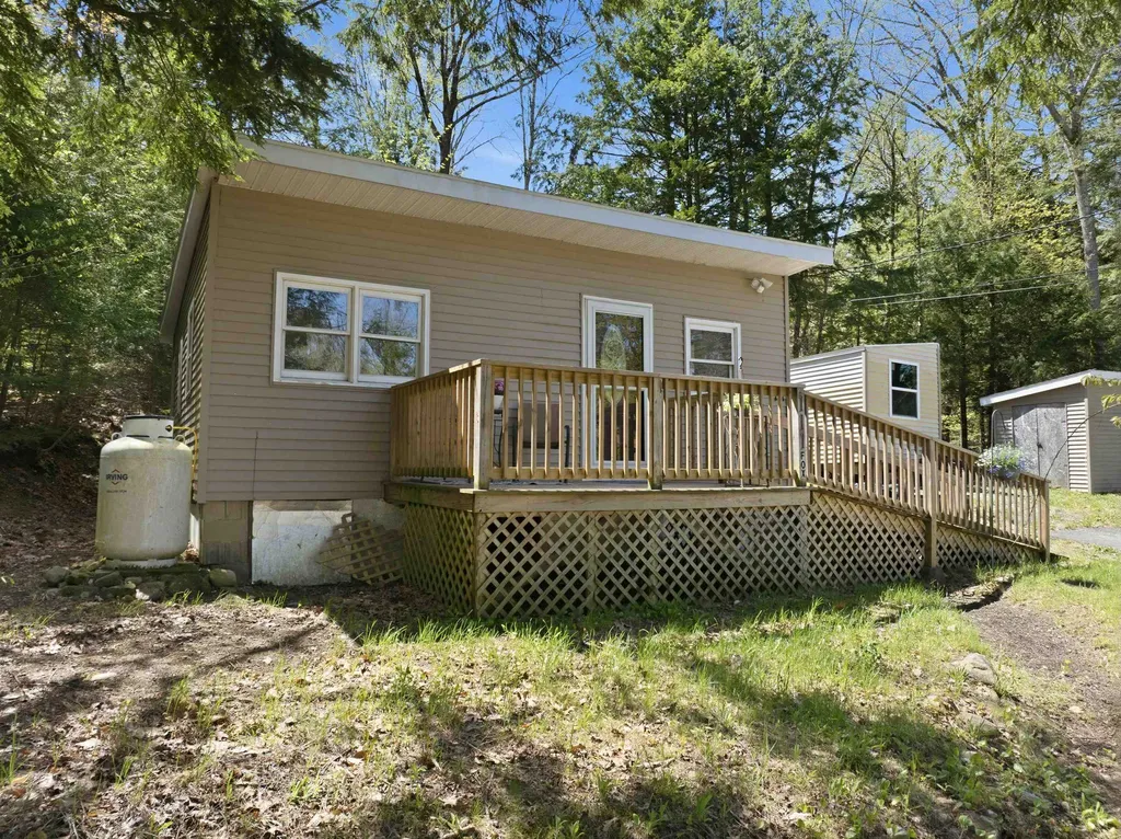 111 Fox Drive Gilmanton NH 03237