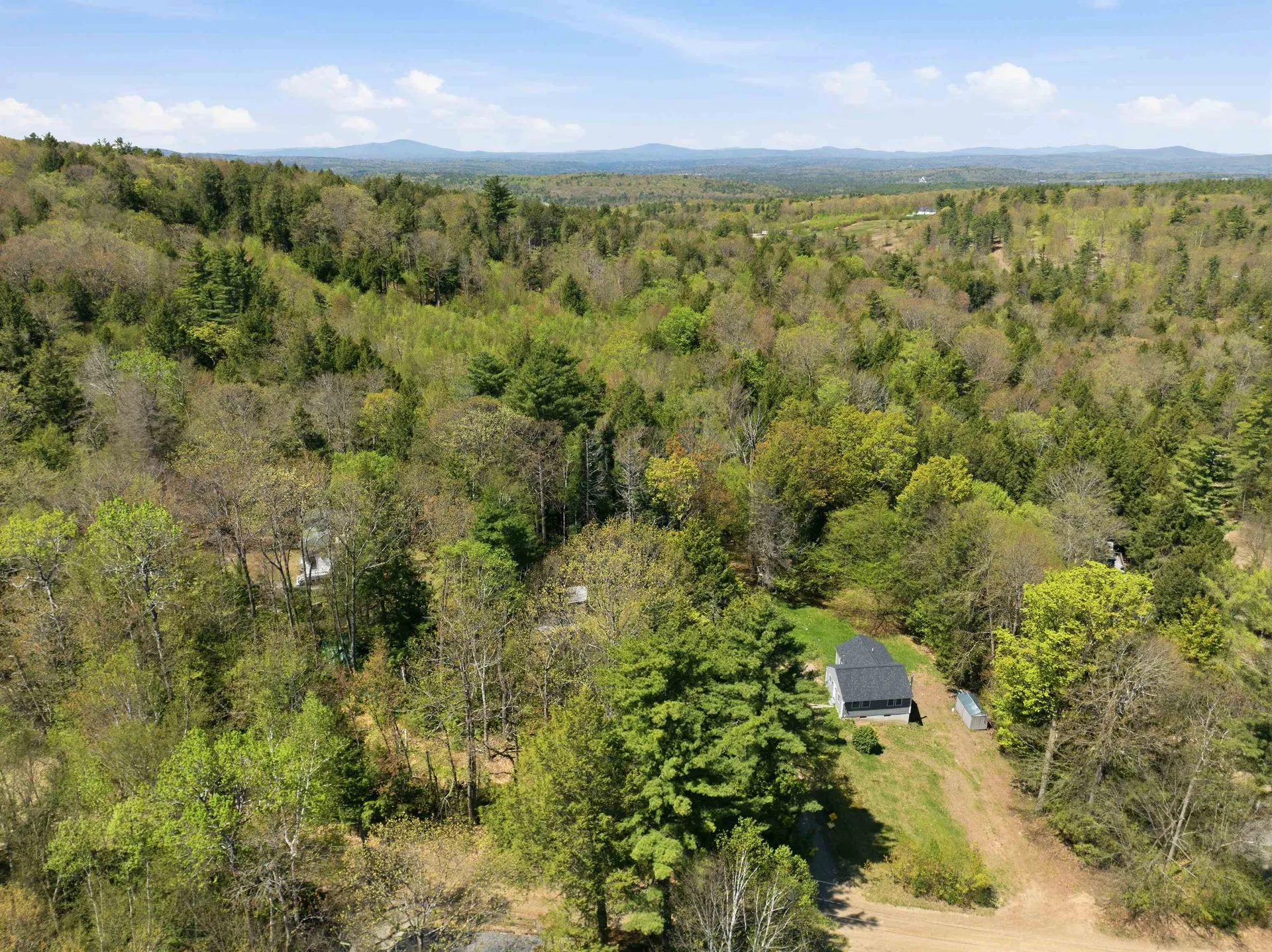 111 Fox Drive Gilmanton NH 03237