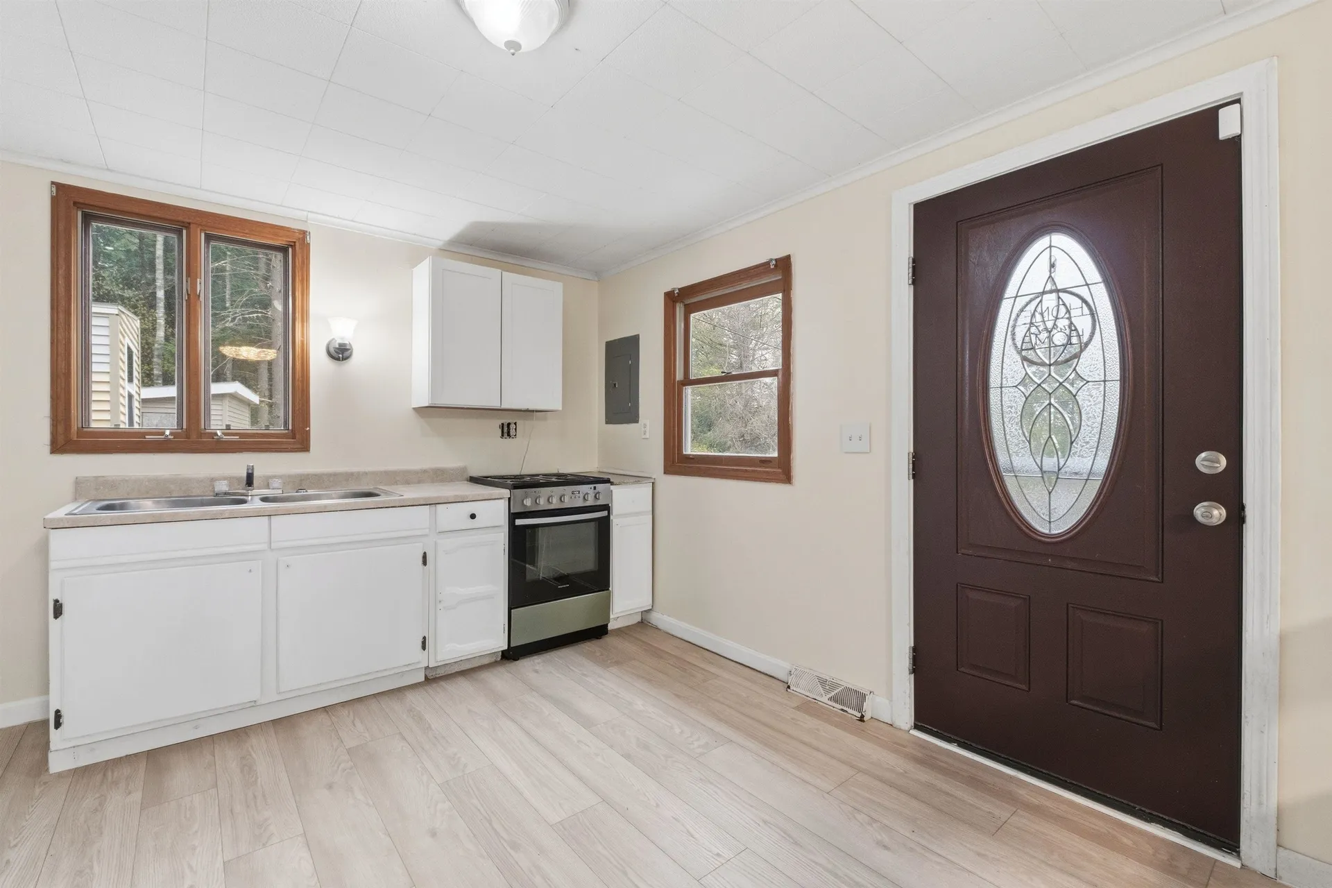 111 Fox Drive Gilmanton NH 03237