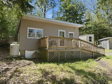 111 Fox Drive Gilmanton NH 03237