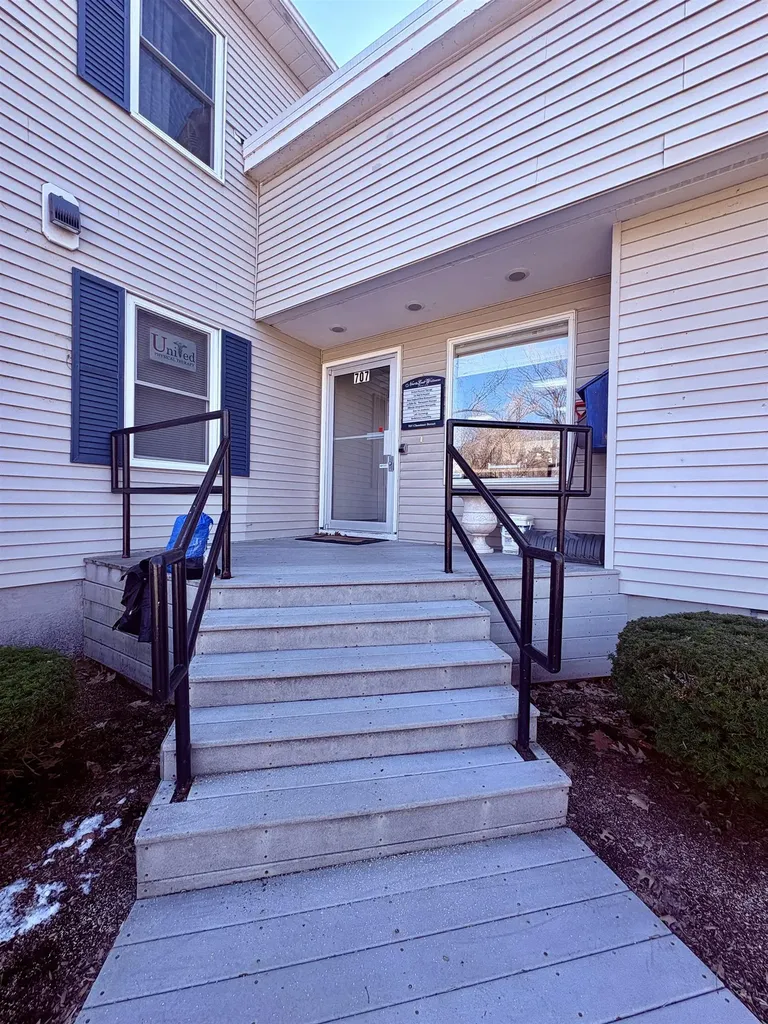 707 Chestnut Street Manchester NH 03104