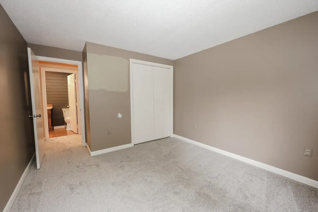125 Indian Rock Road Merrimack NH 03054
