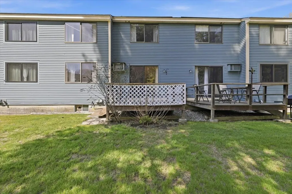 125 Indian Rock Road Merrimack NH 03054