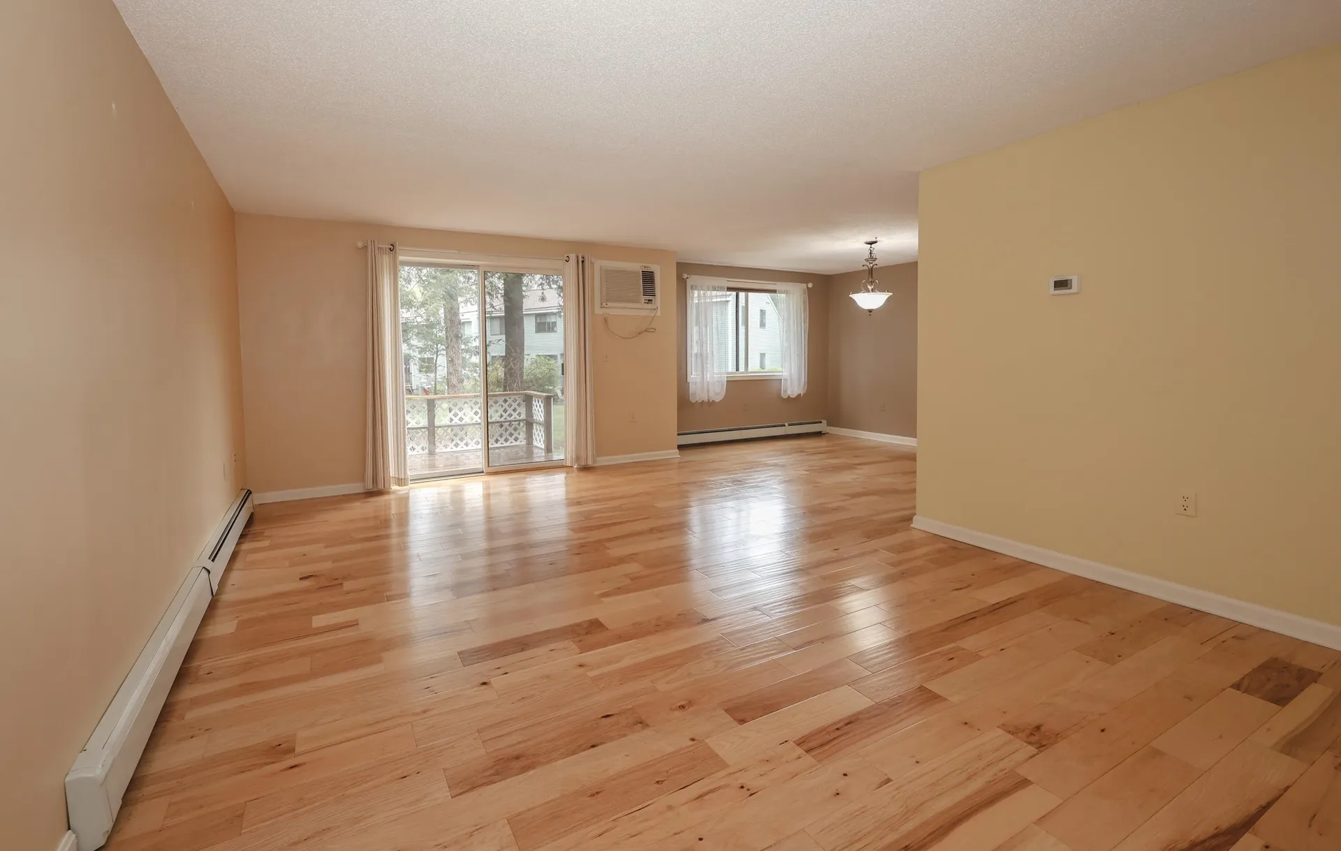 125 Indian Rock Road Merrimack NH 03054