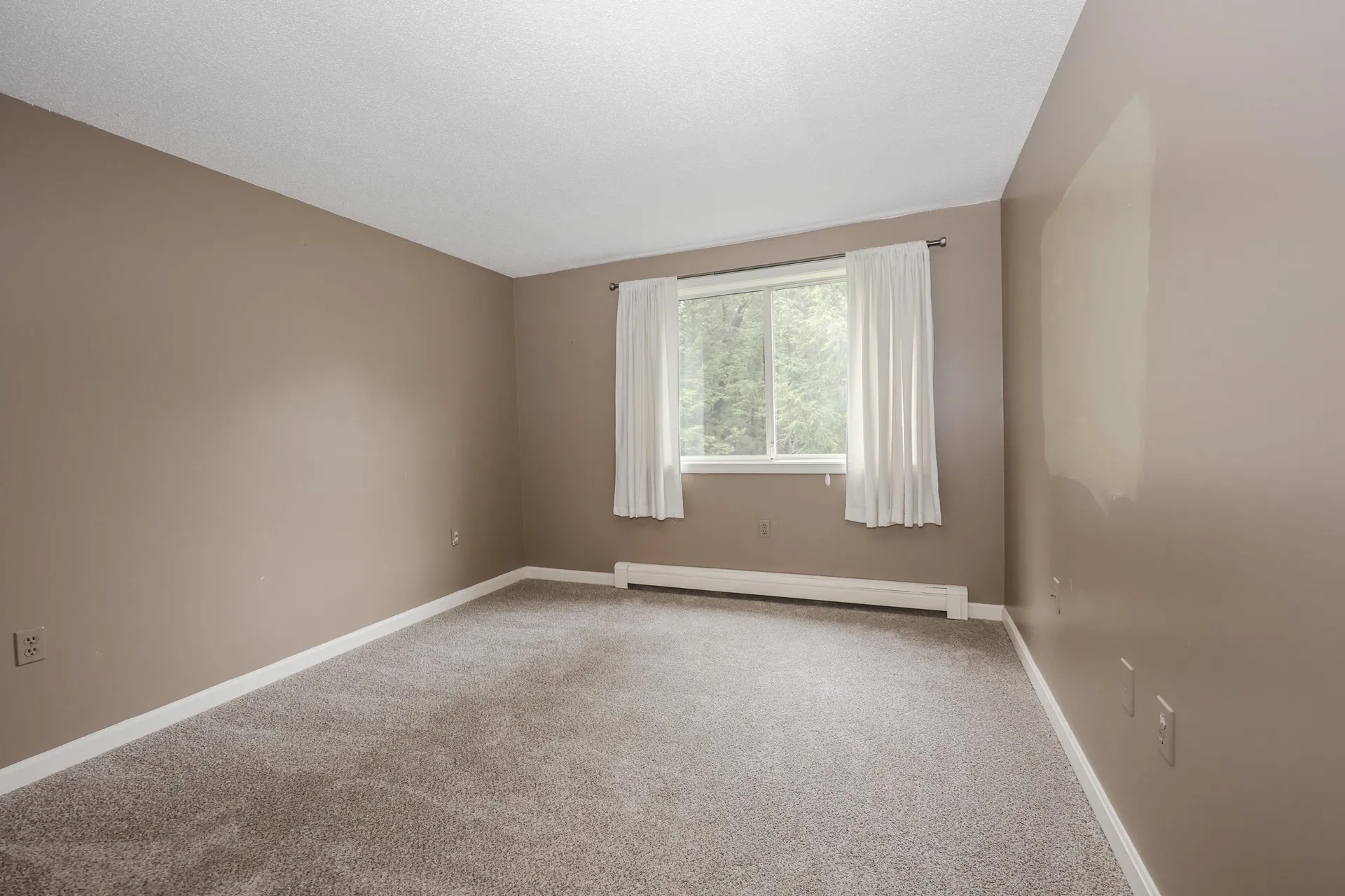 125 Indian Rock Road Merrimack NH 03054