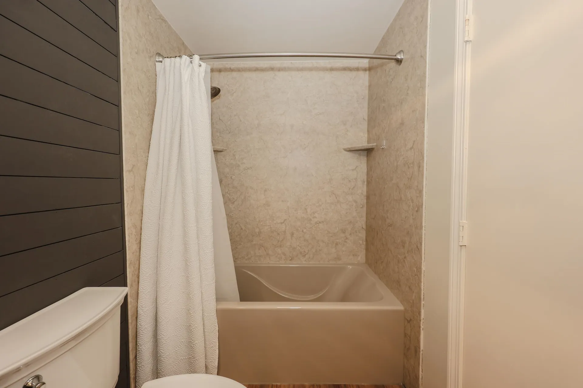 125 Indian Rock Road Merrimack NH 03054
