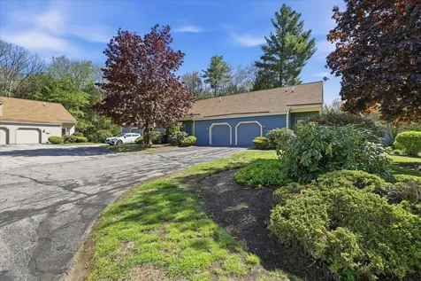 125 Indian Rock Road Merrimack NH 03054