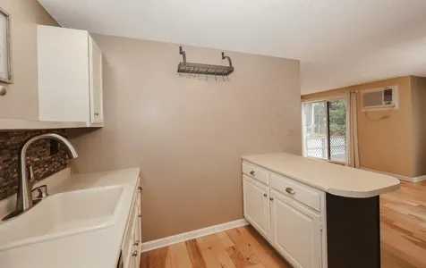 125 Indian Rock Road Merrimack NH 03054