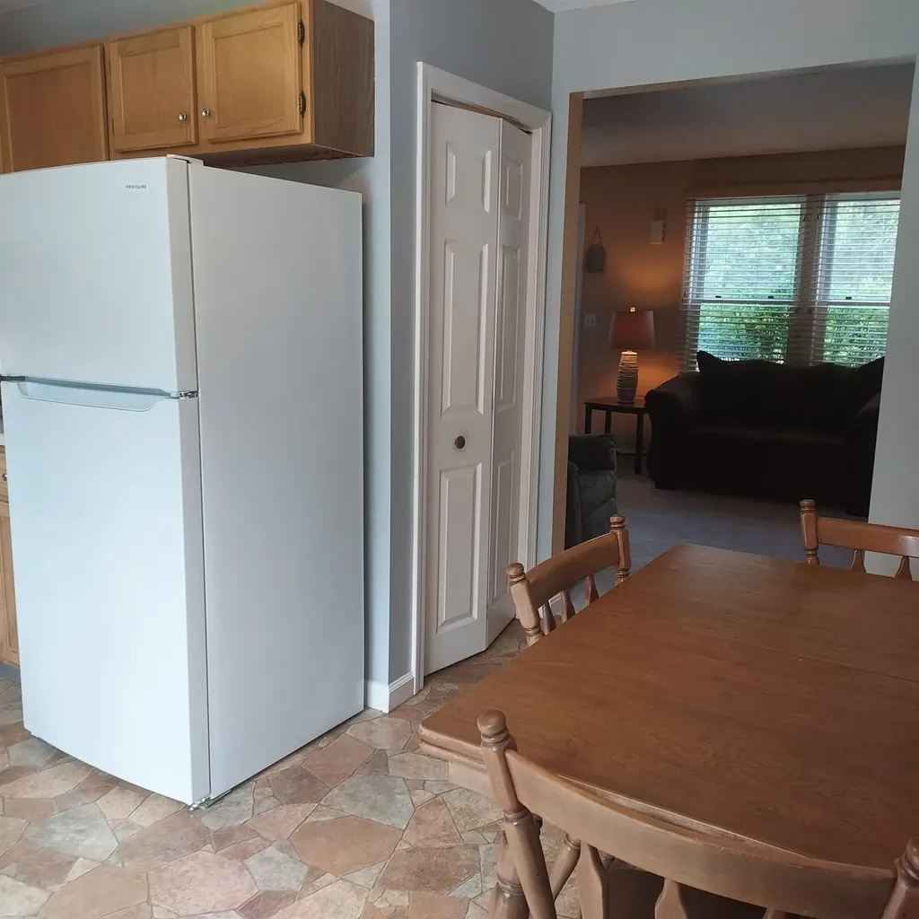 66 Preston Street Hillsborough NH 03244