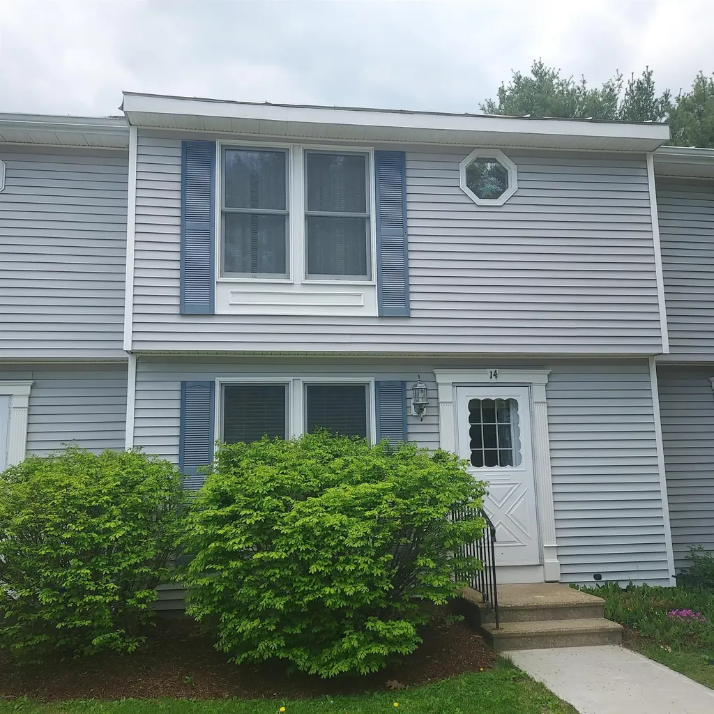 66 Preston Street Hillsborough NH 03244