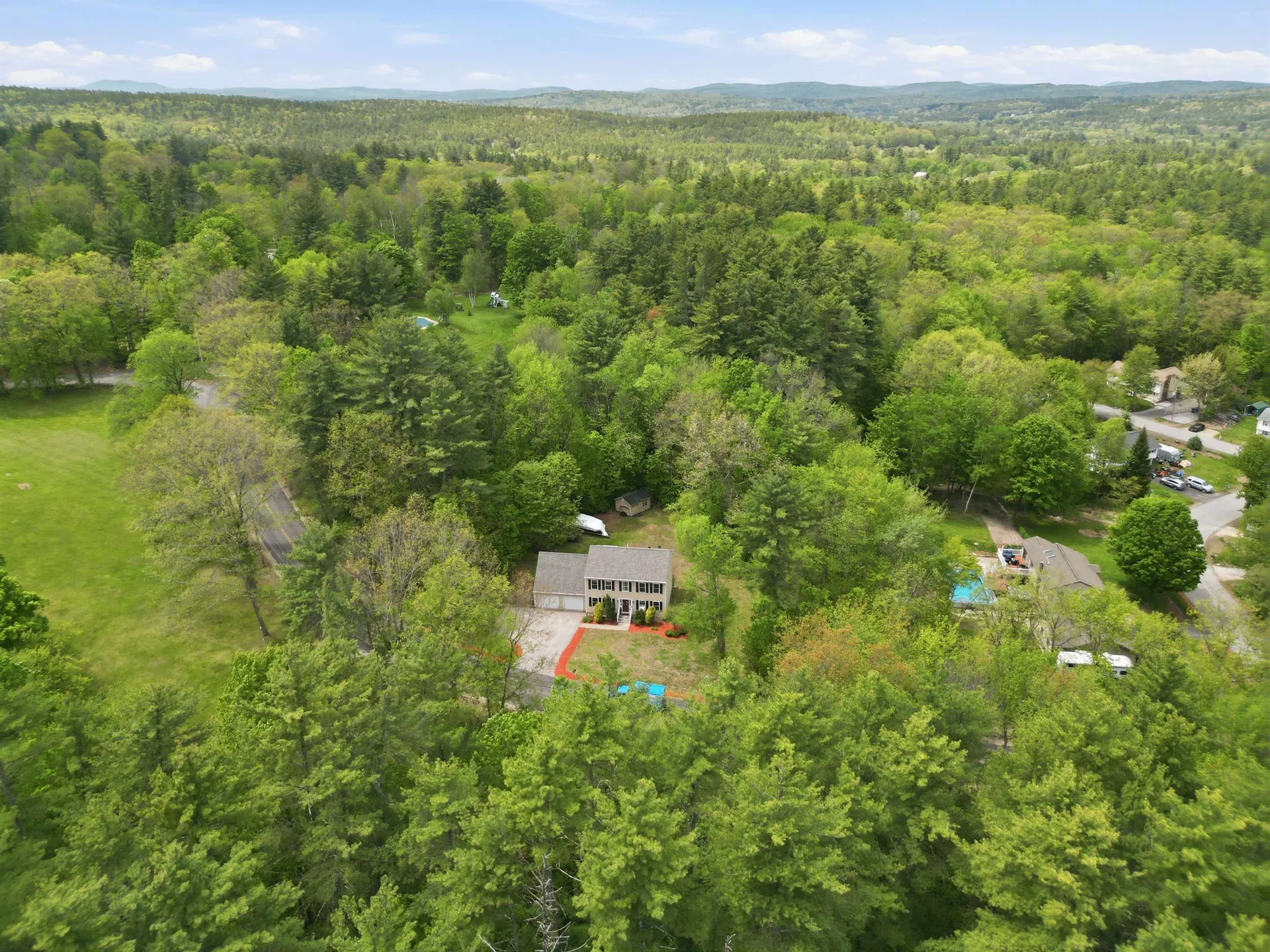 144 Mountain Road Goffstown NH 03045