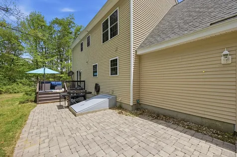 144 Mountain Road Goffstown NH 03045