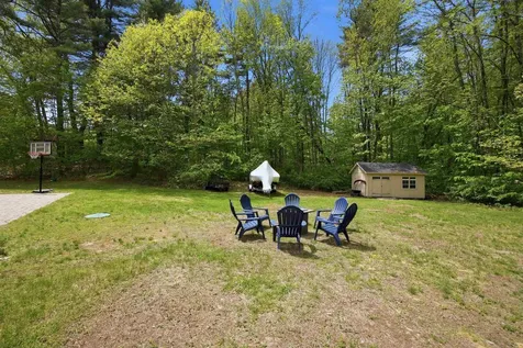 144 Mountain Road Goffstown NH 03045