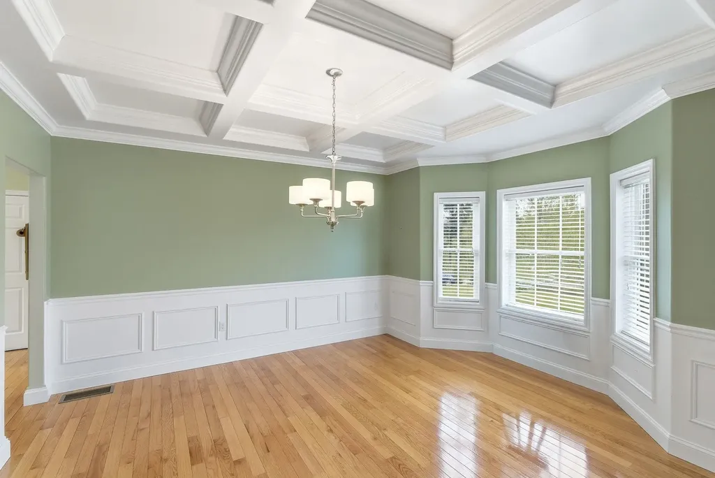 76 Christian Farm Drive New Boston NH 03070