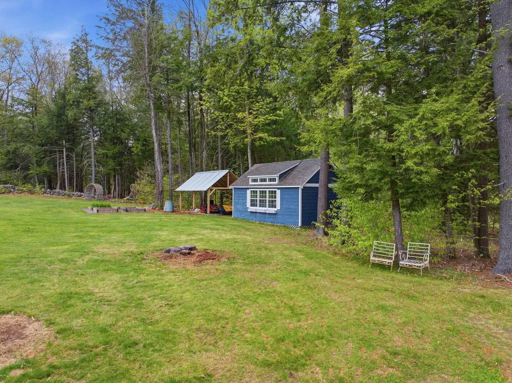 76 Christian Farm Drive New Boston NH 03070