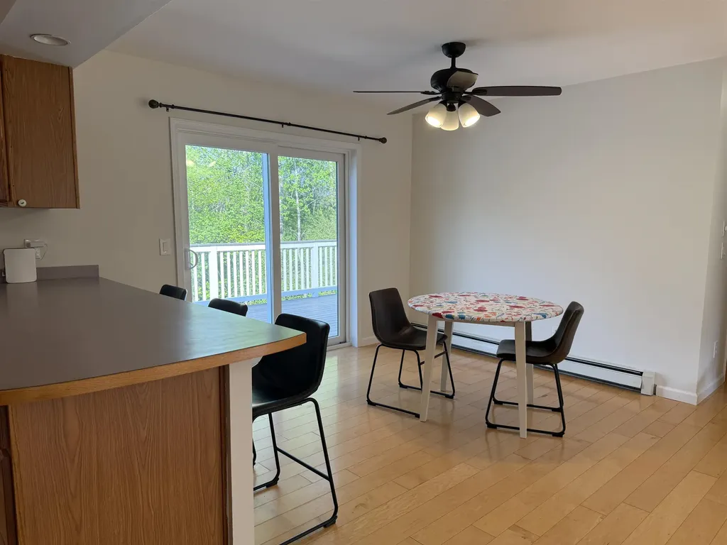 12 Vermont Drive Hartford VT 05001