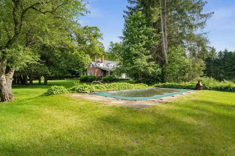 1522 Barnard Road Woodstock VT 05091