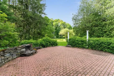 1522 Barnard Road Woodstock VT 05091