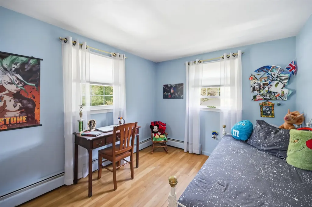 43 Matthias Street Salem NH 03079