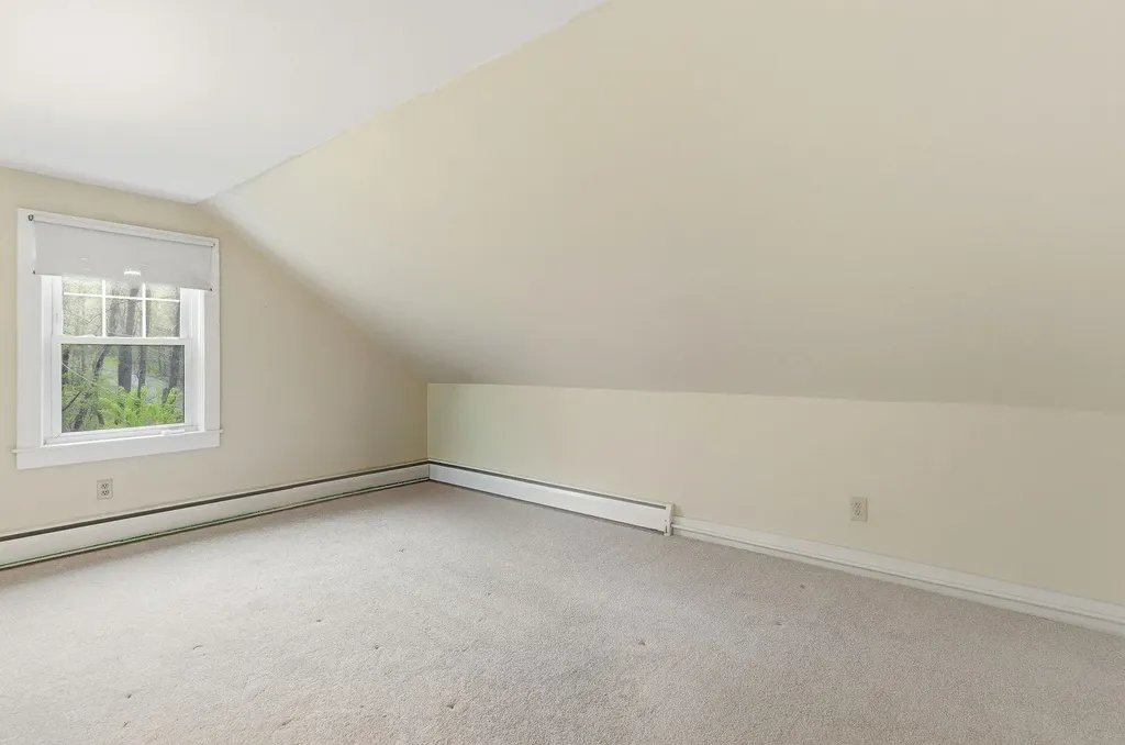 114 Mansfield Road Temple NH 03084