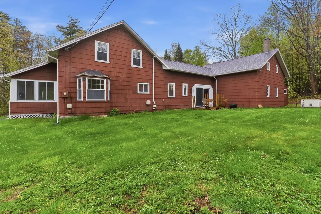 114 Mansfield Road Temple NH 03084