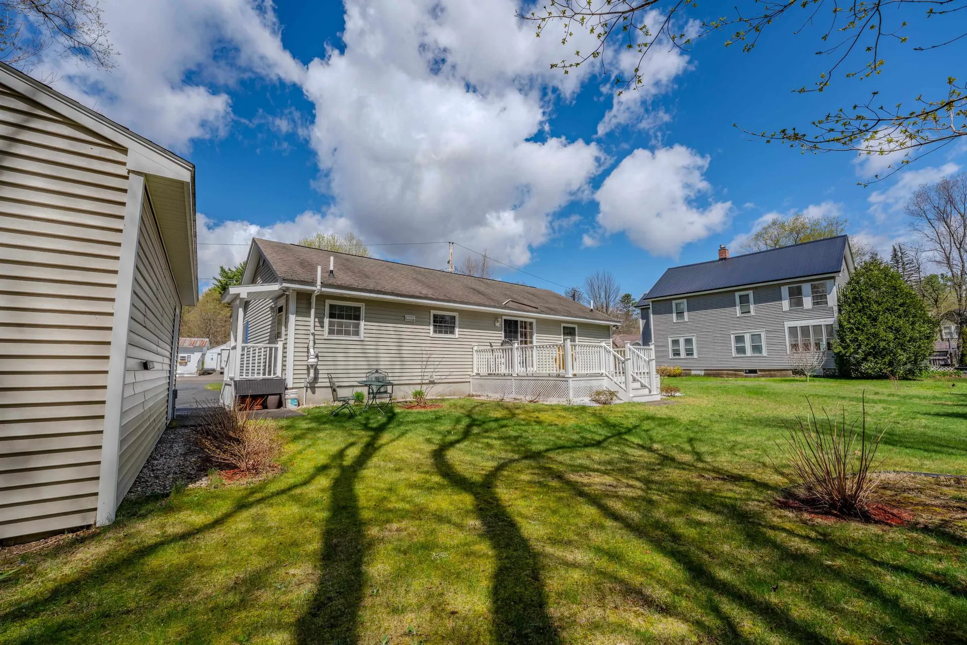 25 Sargent Street Woodstock NH 03262