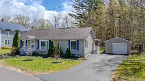 25 Sargent Street Woodstock NH 03262
