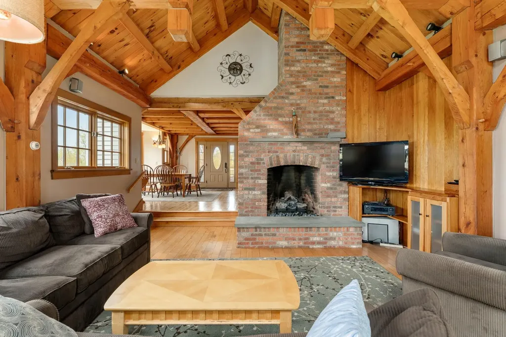 741 Cider Mountain Road Warren VT 05674