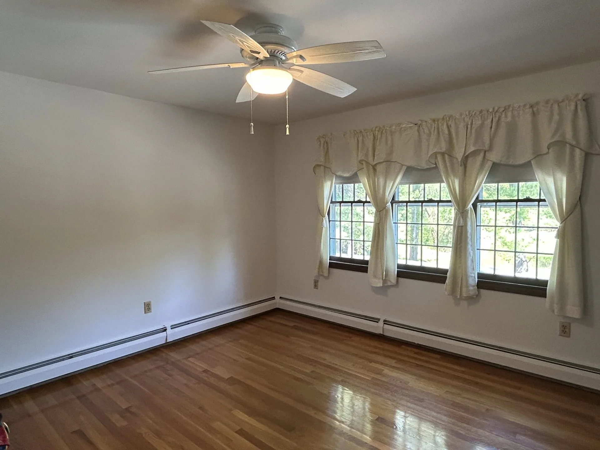 9 Oak Ridge Road Kensington NH 03833
