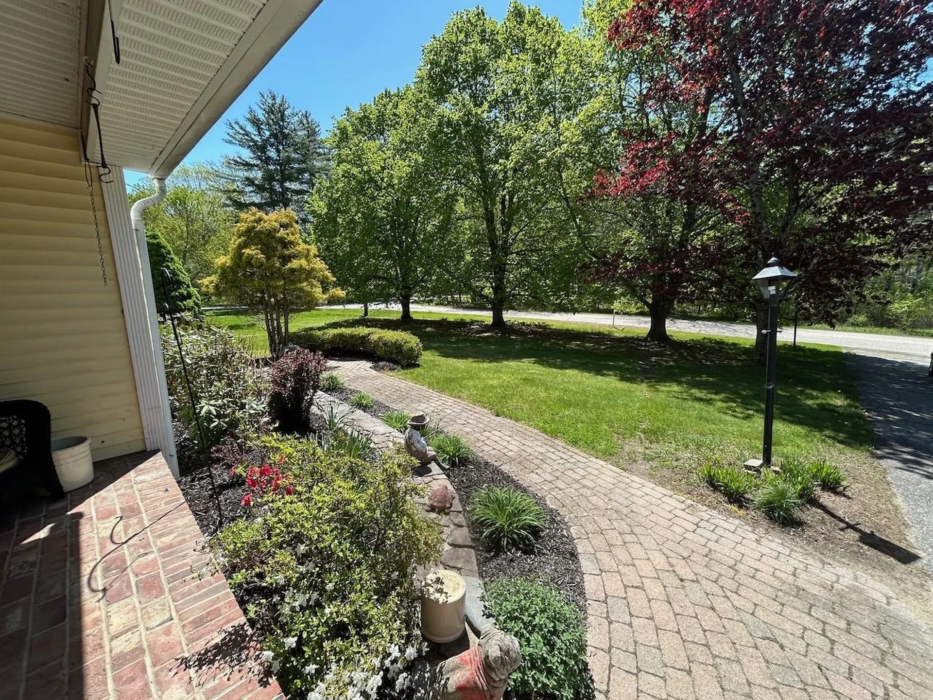 9 Oak Ridge Road Kensington NH 03833