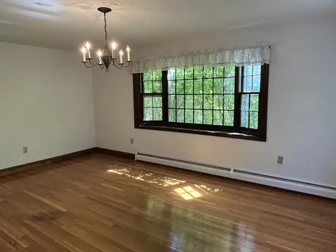 9 Oak Ridge Road Kensington NH 03833