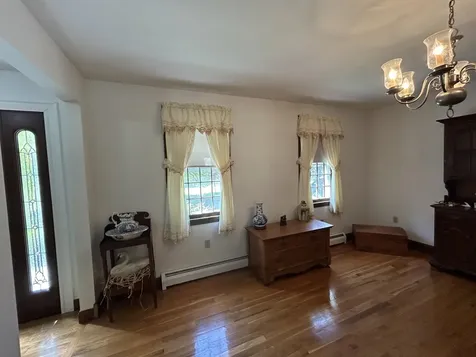 9 Oak Ridge Road Kensington NH 03833