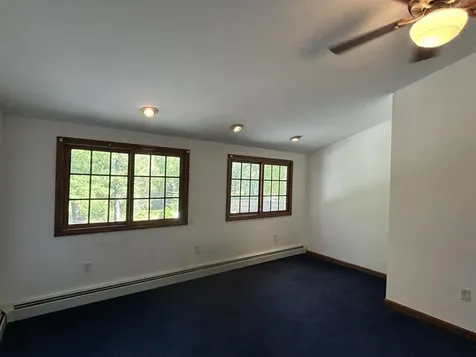 9 Oak Ridge Road Kensington NH 03833