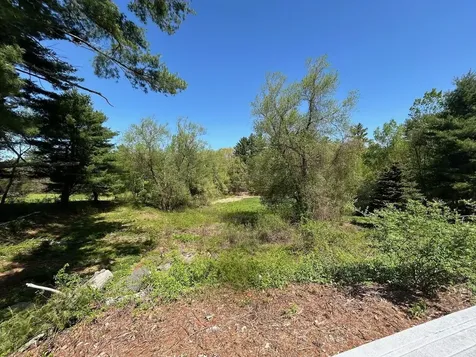 9 Oak Ridge Road Kensington NH 03833