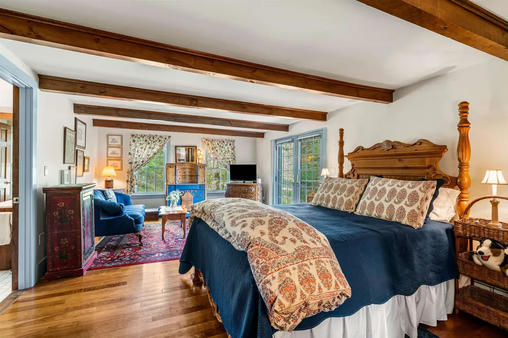29 Averill Road Brookline NH 03033