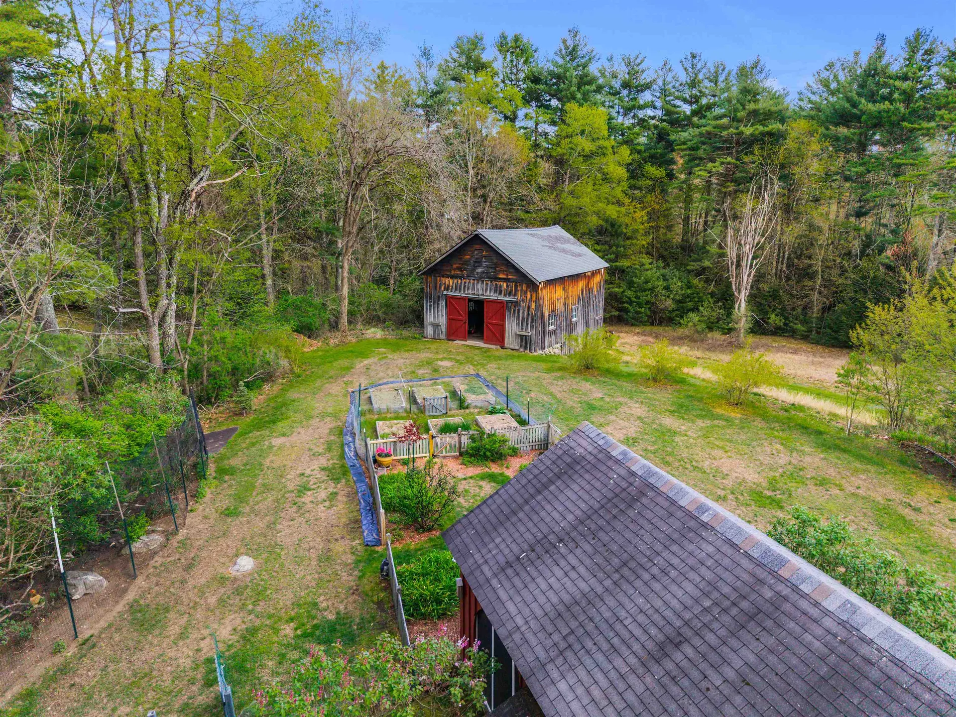 29 Averill Road Brookline NH 03033
