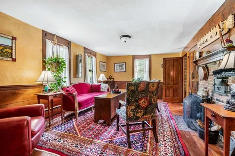 29 Averill Road Brookline NH 03033