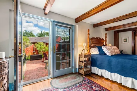 29 Averill Road Brookline NH 03033