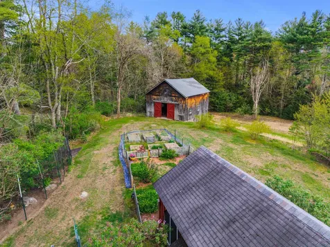29 Averill Road Brookline NH 03033