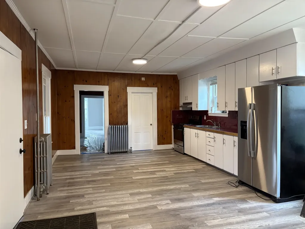 78 Pennacook Street Manchester NH 03104