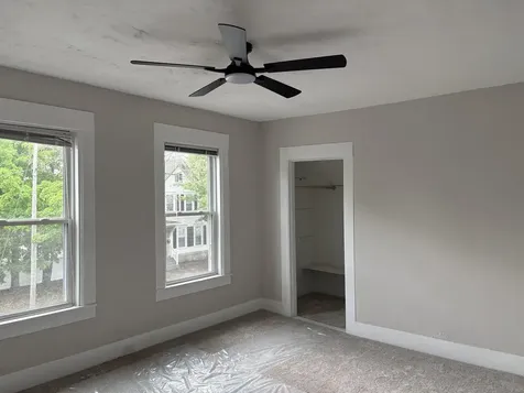 78 Pennacook Street Manchester NH 03104