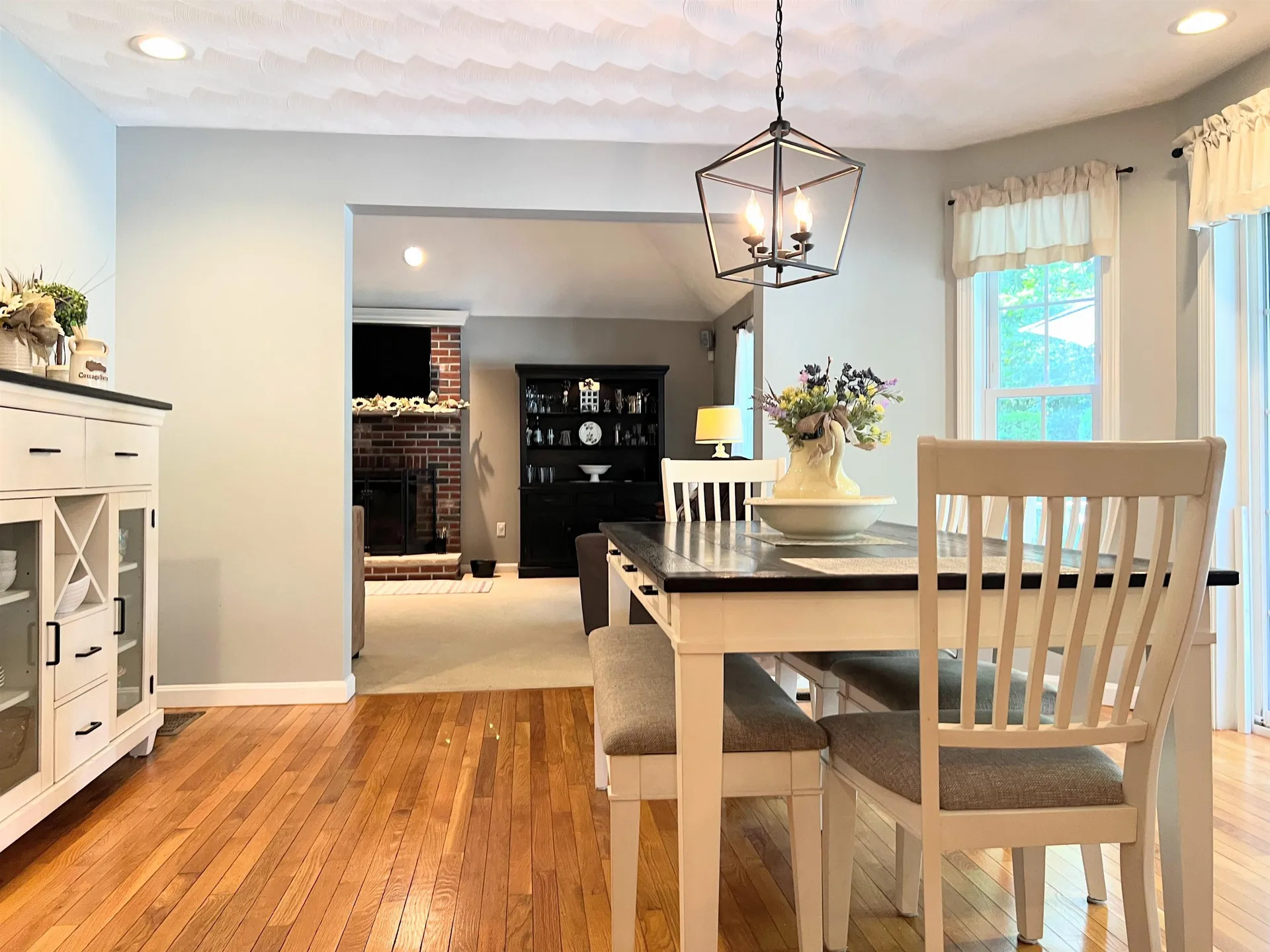 4 Felicia Drive Newton NH 03858