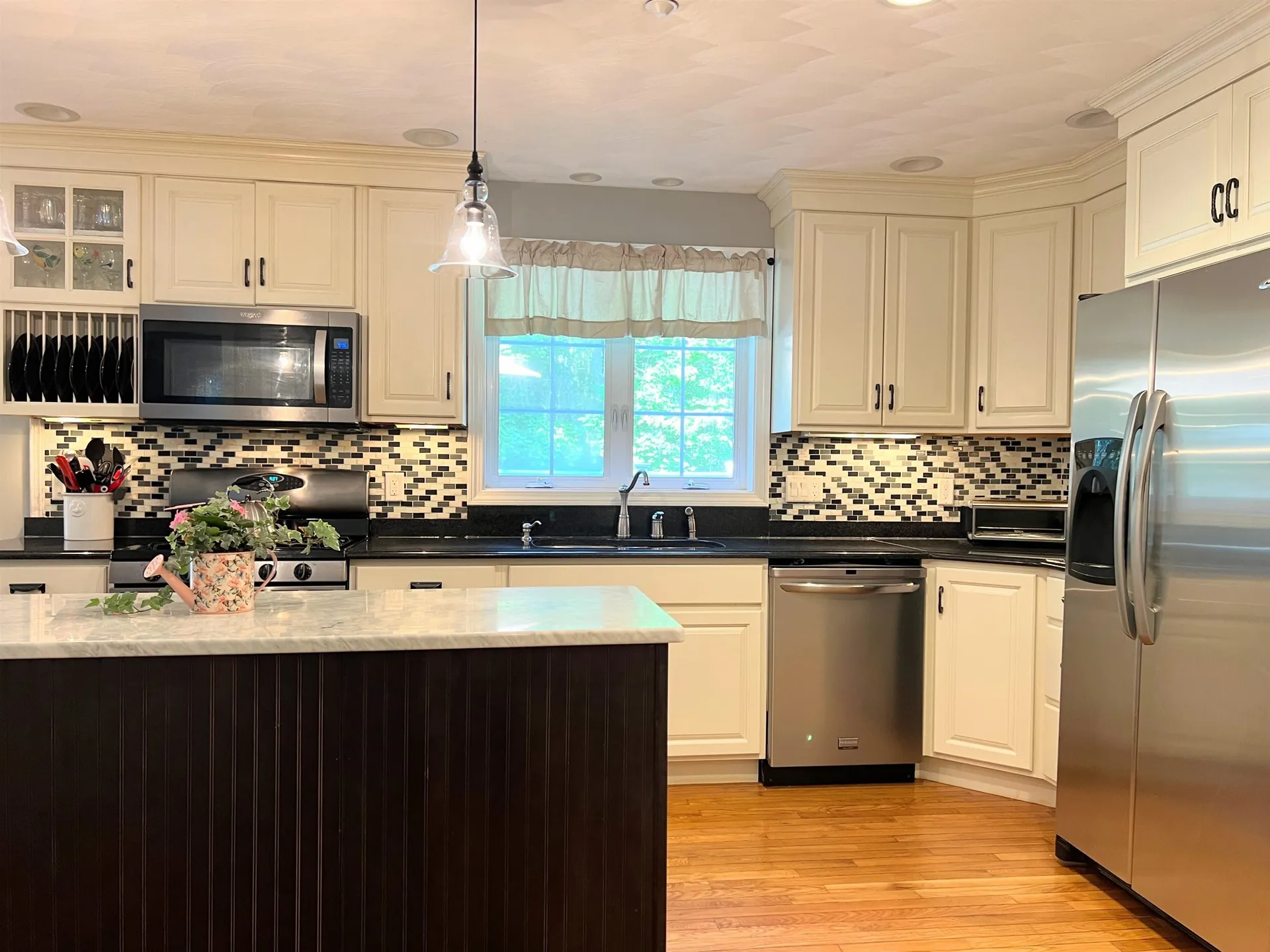 4 Felicia Drive Newton NH 03858