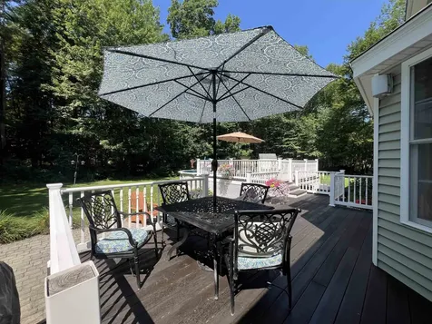 4 Felicia Drive Newton NH 03858